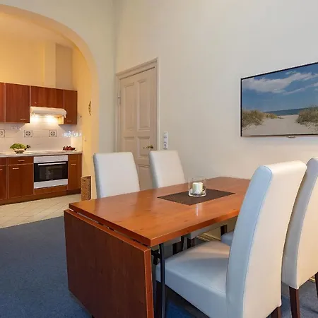 Strand-park Strand-park V12 Апартаменты